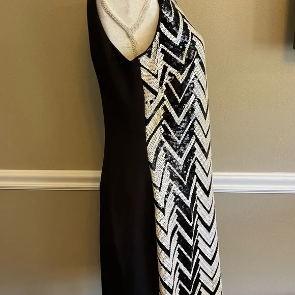 Vince Camuto sequin shift style dress - Picture 3 of 8